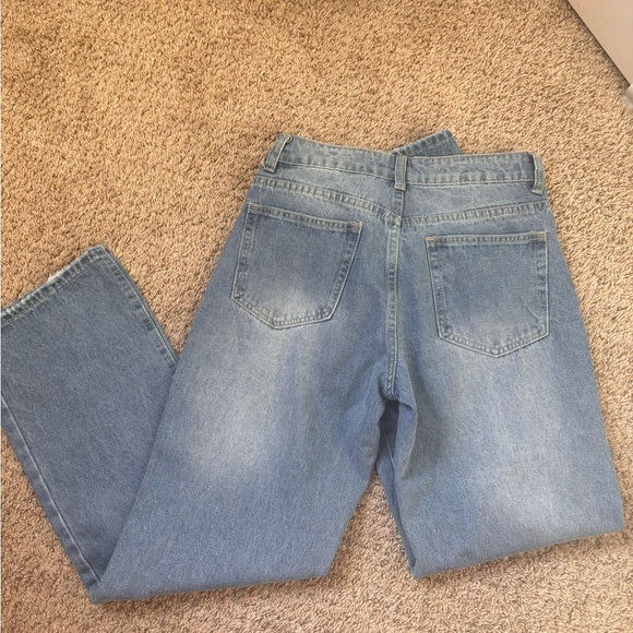 Jeans - Picture 3 of 3